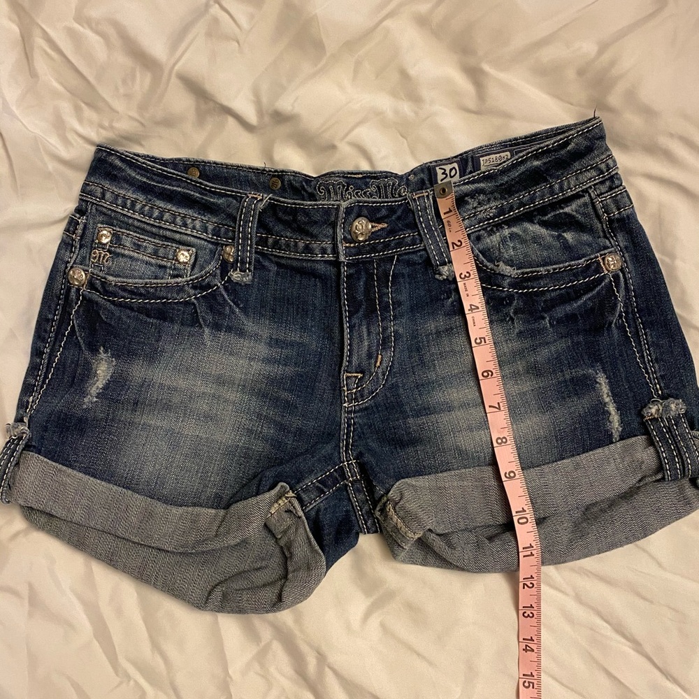 Miss me shorts💋